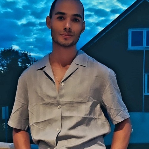 Yaniss Alexjandro 