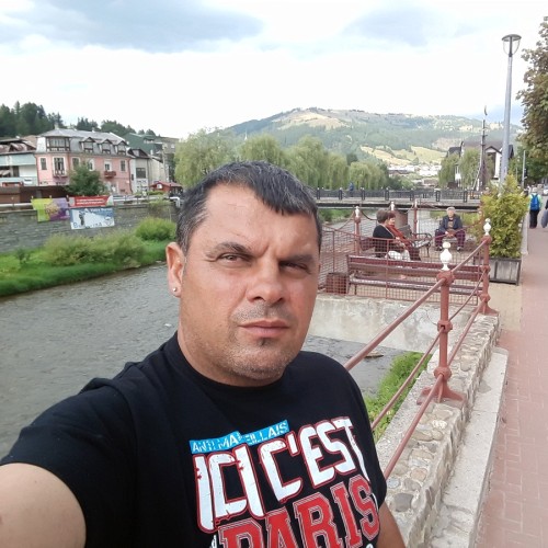 nikos